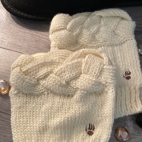 BEARPAW 2 Pair Boot Topper, Black, Ivory, One Size Fits Most - Picture 5 of 8